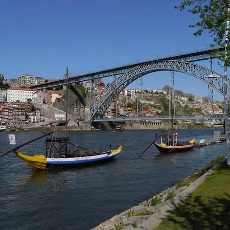 1-bedroom In Porto's Heart Apartment