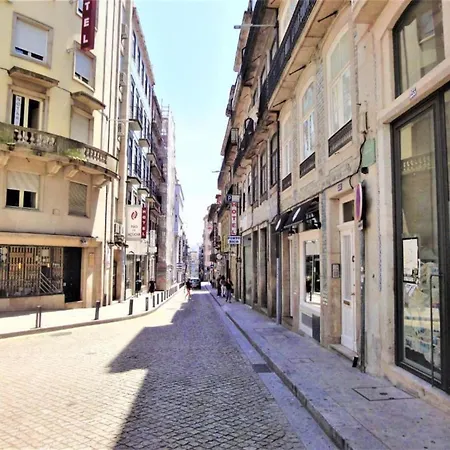 1-bedroom In Porto's Heart Porto