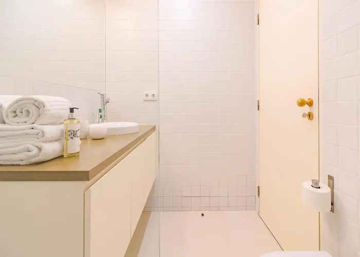 Lägenhet 1-bedroom In Porto's Heart Oporto